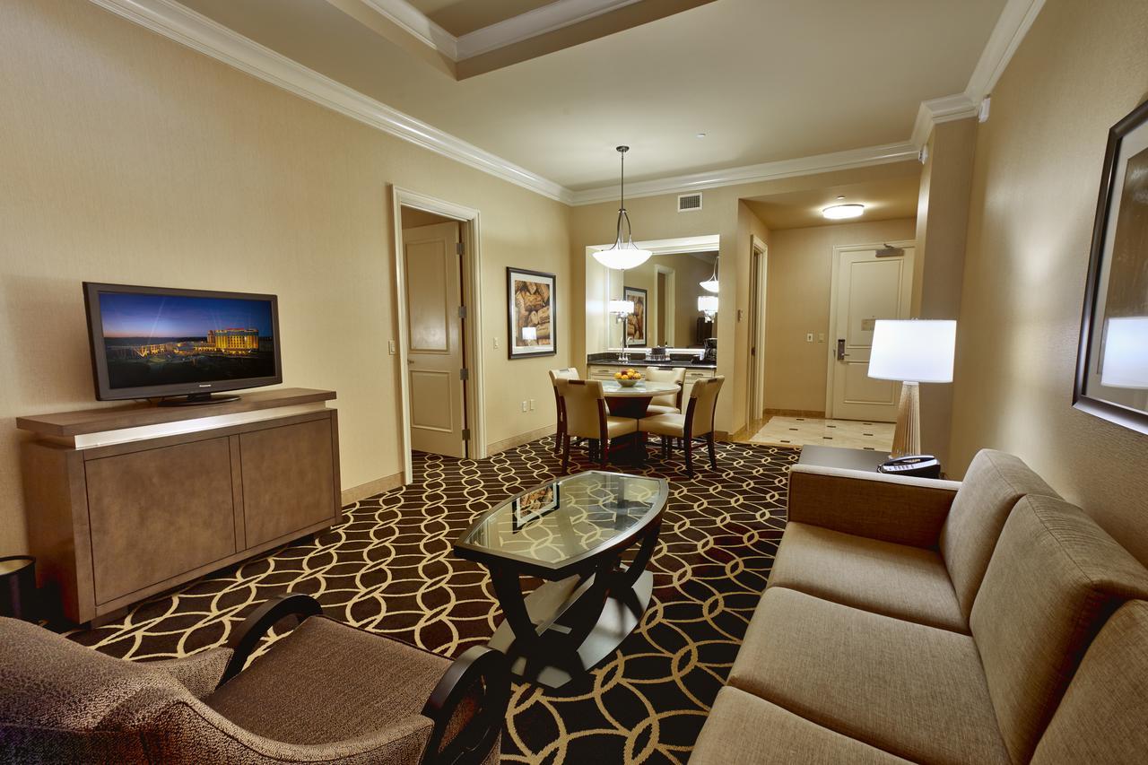 Hollywood Casino St. Louis Hotel Maryland Heights Eksteriør billede